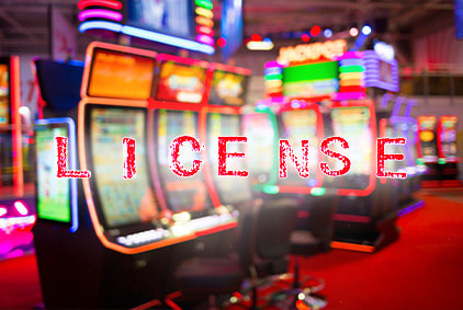 The word ‘licensed’ in front of a slot reel